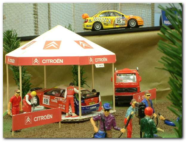 602x451 pixels (49K)