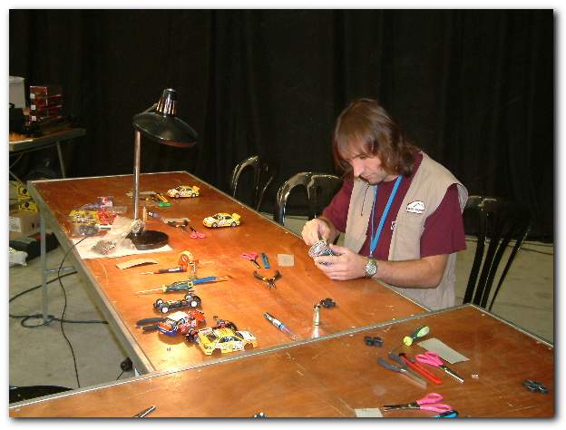 602x451 pixels (39K)