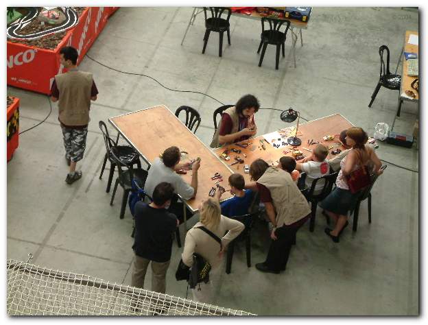 602x451 pixels (46K)