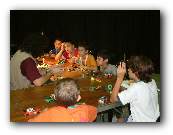 Ning&uacute; es volia perdre cap detall.